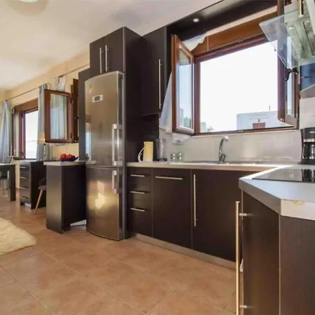 Malvazios Villas #2 Гитион Экстерьер фото